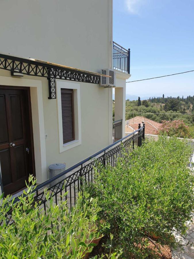Villa Clio Manganos Экстерьер фото