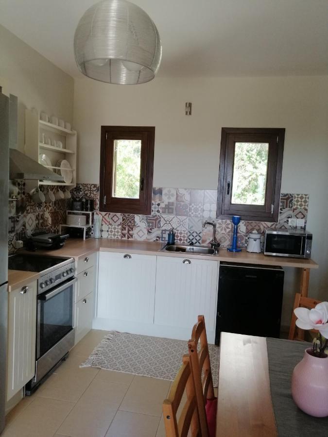 Villa Clio Manganos Экстерьер фото