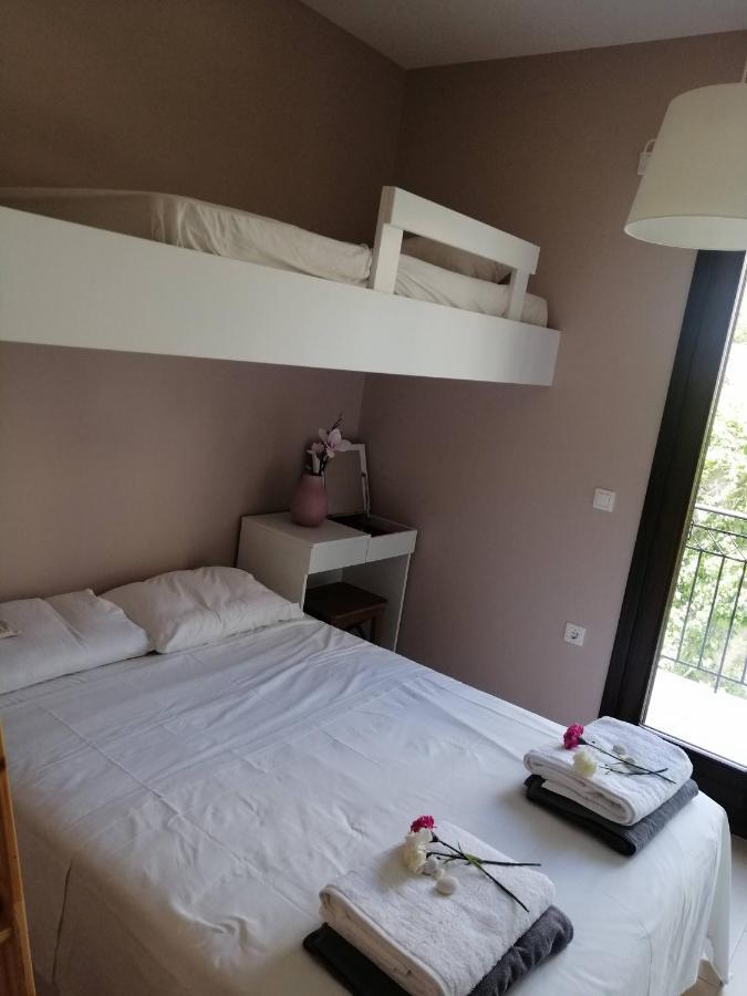 Villa Clio Manganos Экстерьер фото